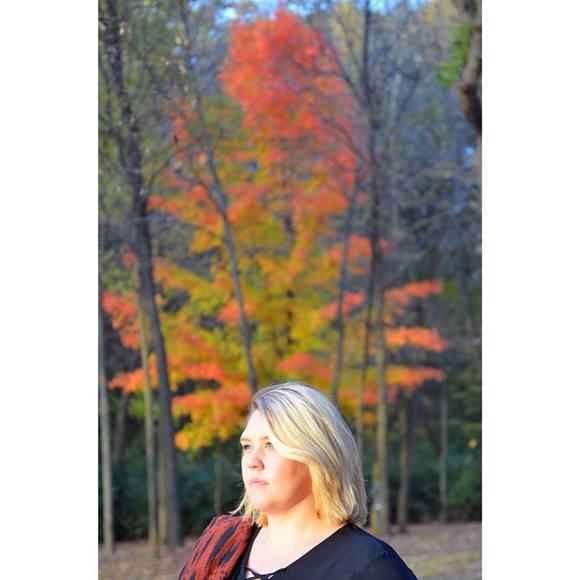 Meet your Posher, Katie - Picture 1 of 1